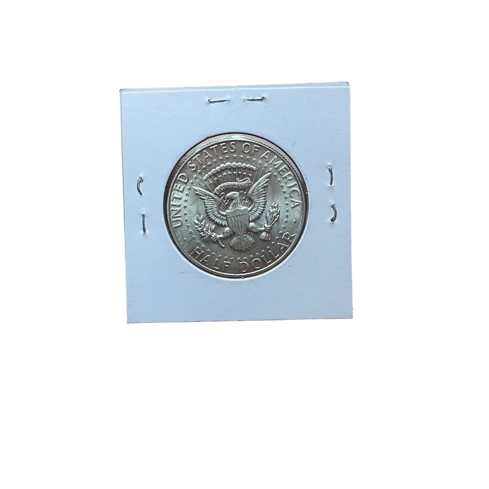 1968 D Kennedy Half Dollar Coin UNC Uncirculated Mint Condition - Picture 2 of 2